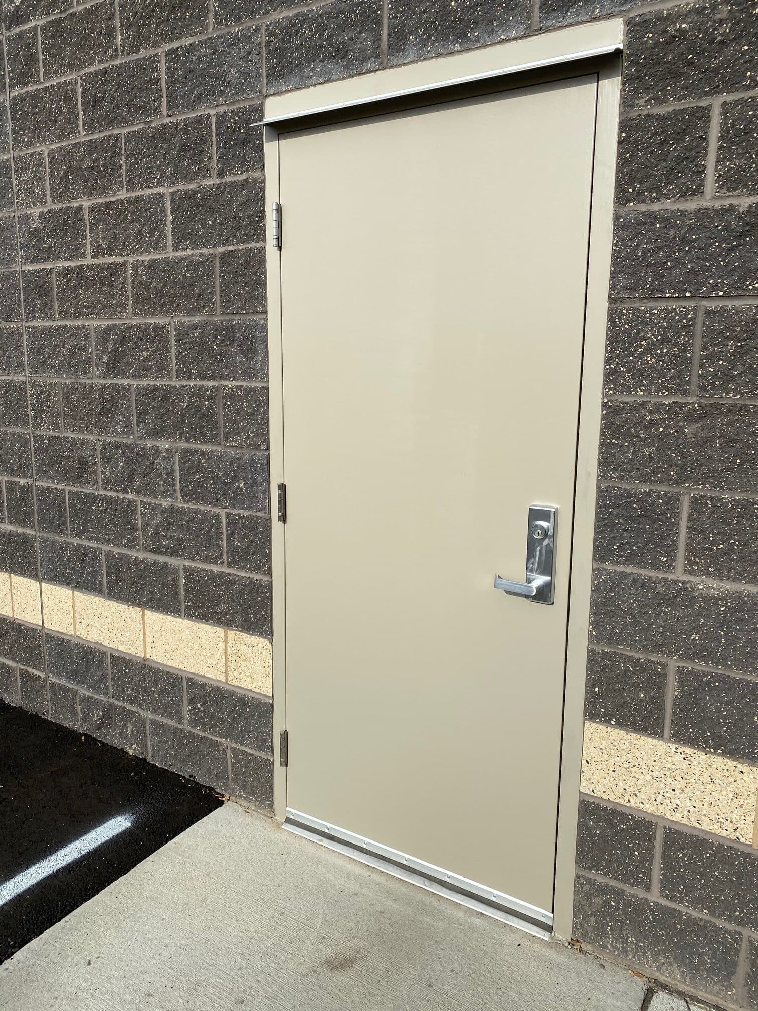 Commercial hollow metal doors