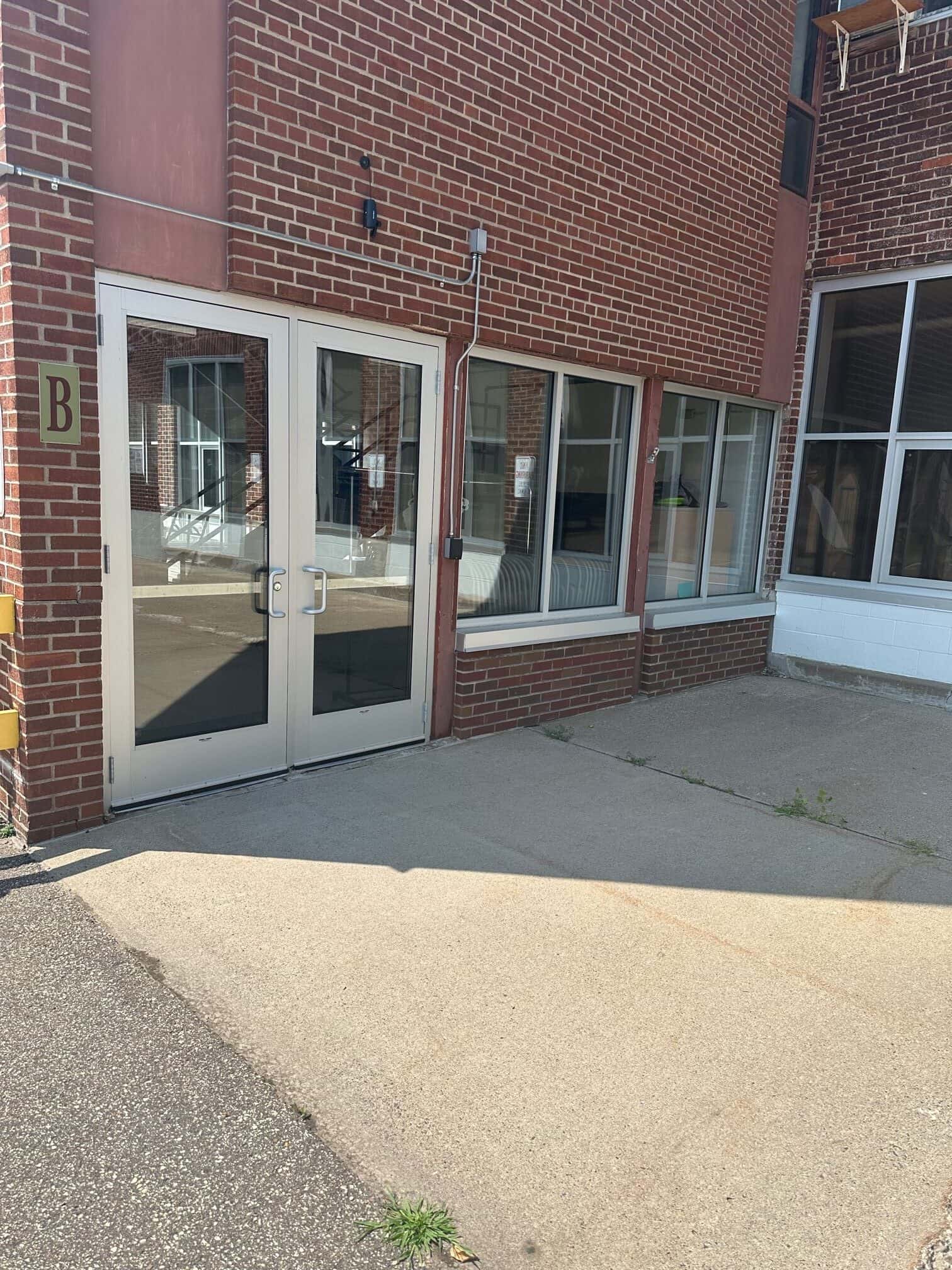 DJ Commercial Door — commercial door installation and repair experts in Minnesota